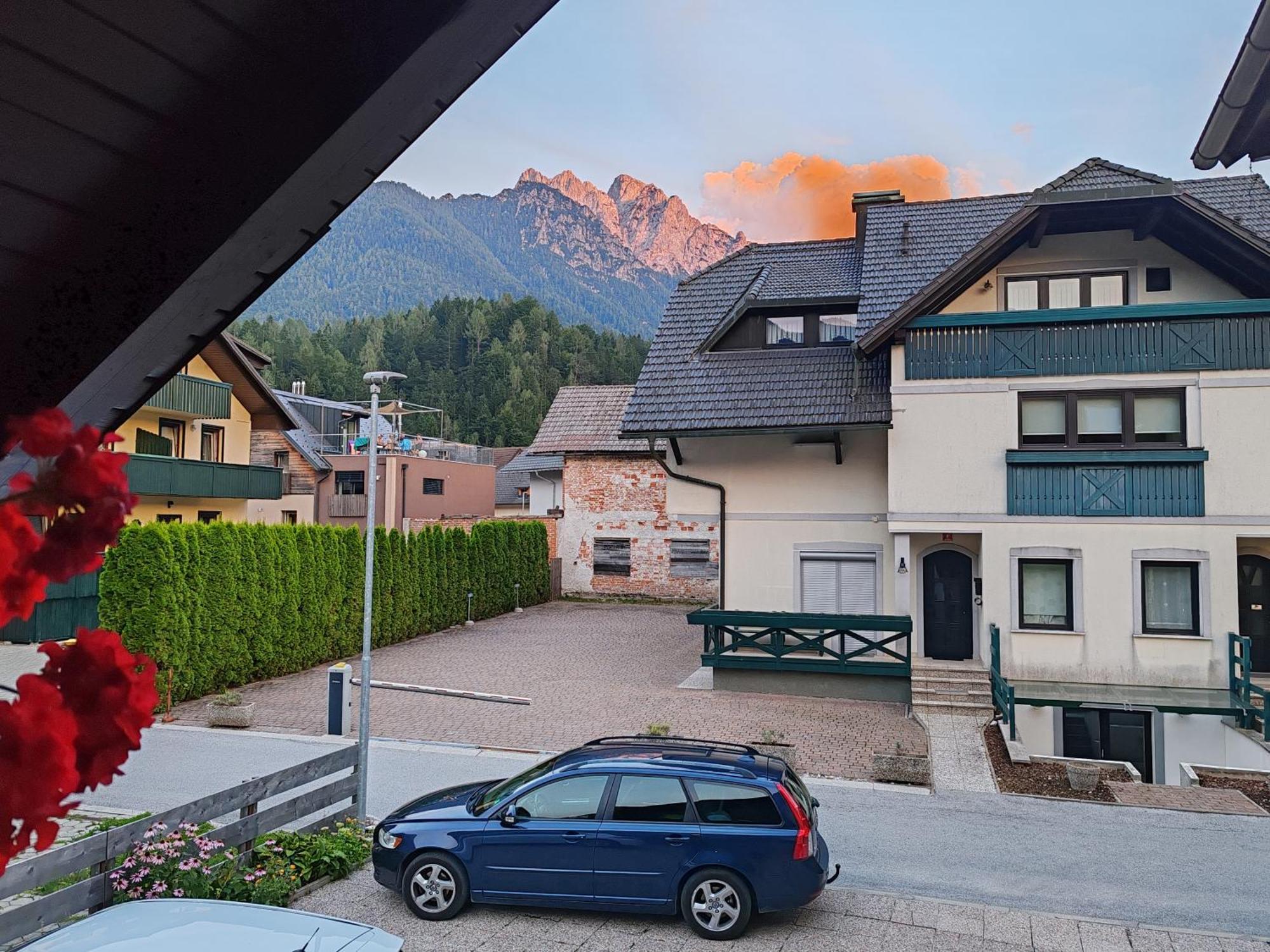 Apartments & Rooms Smucka Kranjska Gora Exterior photo